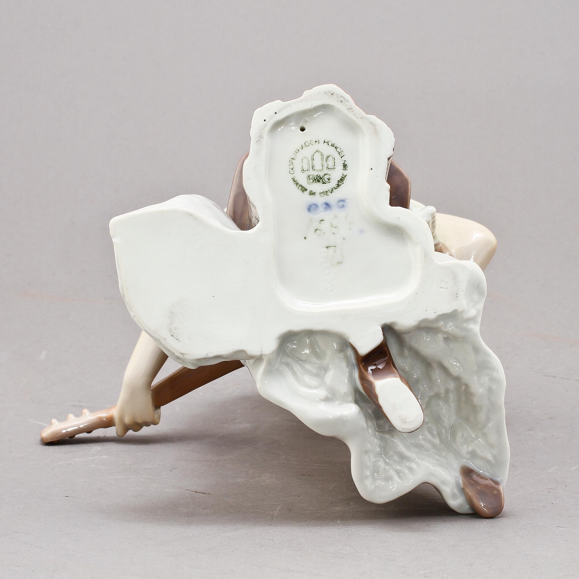 FIGURIN, porslin, Royal Copenhagen, 1900-tal.