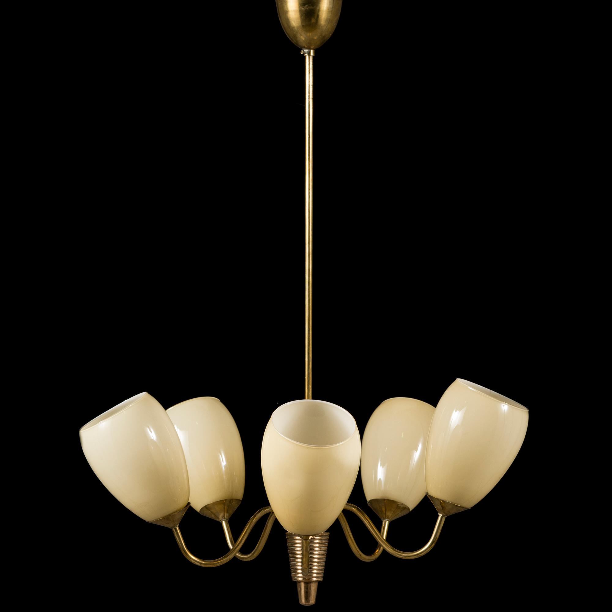 A Finnish mid-20th century chandelier designed by Mauri Almari.
