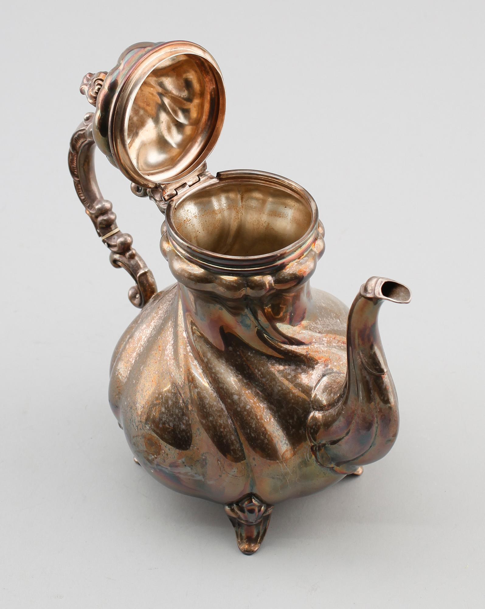 KAFFEKANNA, silver, Tyskland 1960-tal. Vikt ca 392 gram.