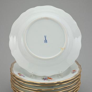 ASSIETTER, 8 st, porslin, Meissen, Tyskland, 1900-tal.