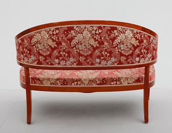 SALONGSMÖBEL, 5 delar, empirestil, 1900-talets första hälft.