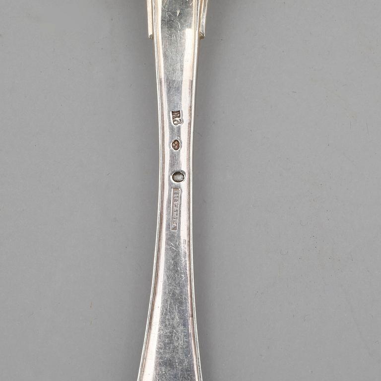 PARTI SILVER, 18 delar, bla Gustaf Wilhelm Nordström, Växjö, 1848. Tot vikt ca 163 g.