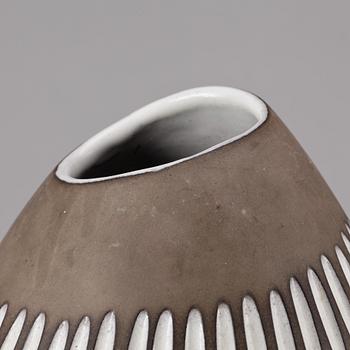 GOLVVAS, lergods, Upsala Ekeby, Ingrid Atterberg.