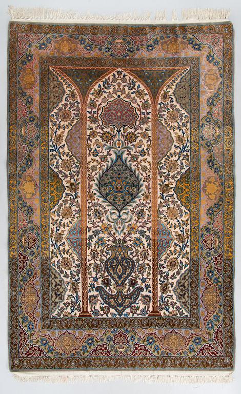 Matto, semiantiikkinen Isfahan, Keski-Persia, n. 240 x 156 cm.