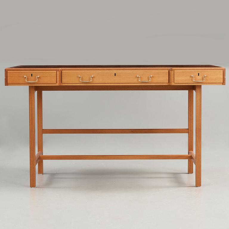 Josef Frank, a mahogany and palisander desk, Svenskt Tenn, model 1022, post 1985.