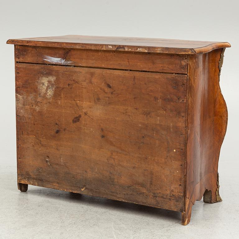 A late Baroque chest of drawers, mid-18th Century.