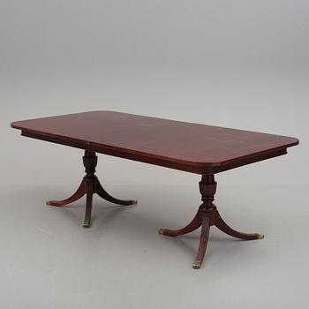 MATBORD, engelsk stil, 1900-talets slut.