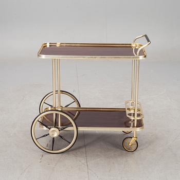 SERVERINGSVAGN, 1900-talets andra hälft.