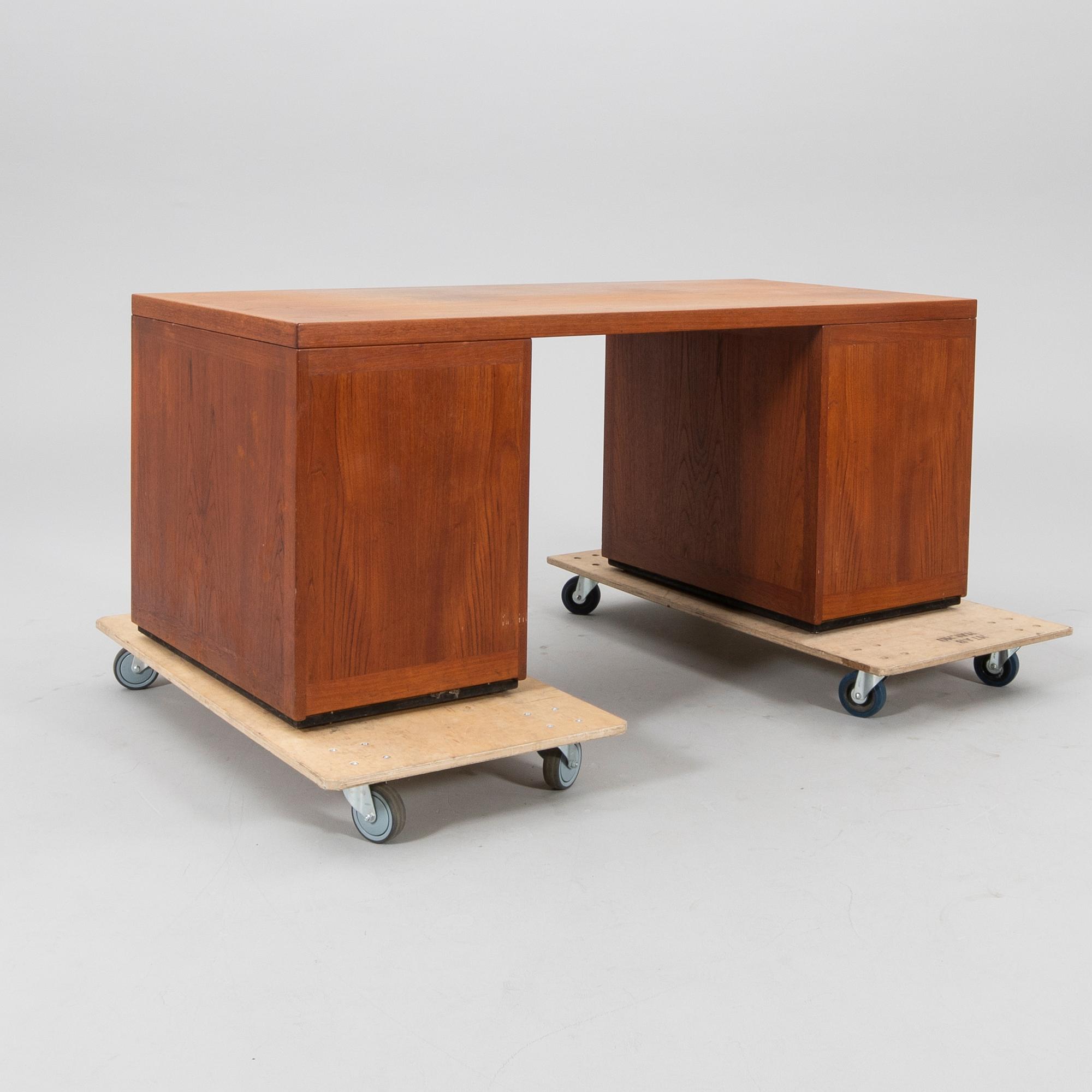 Børge Mogensen, a desk model BM-66, P. Lauritsen & Son, Denmark second half of the 20th century.