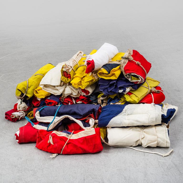 40 maritime textile signal flags from the 20th Century.