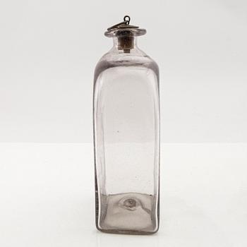 Brännvinsflaska, glas. Limmareds glasbruk, sent 1700-tal/tidigt 1800-tal.