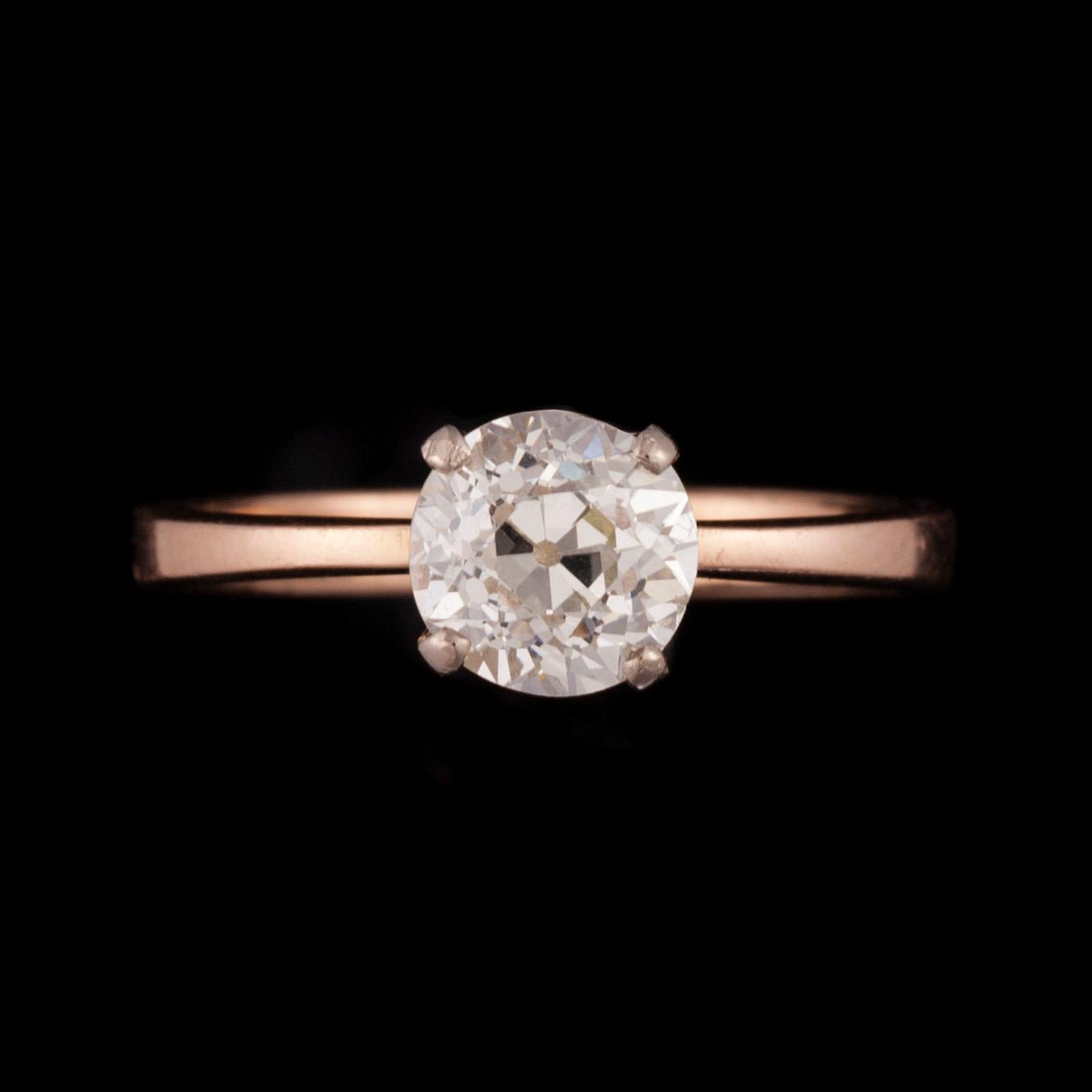 RING, 14K guld, gammalslipad diamant. Vikt ca 2,9 g.