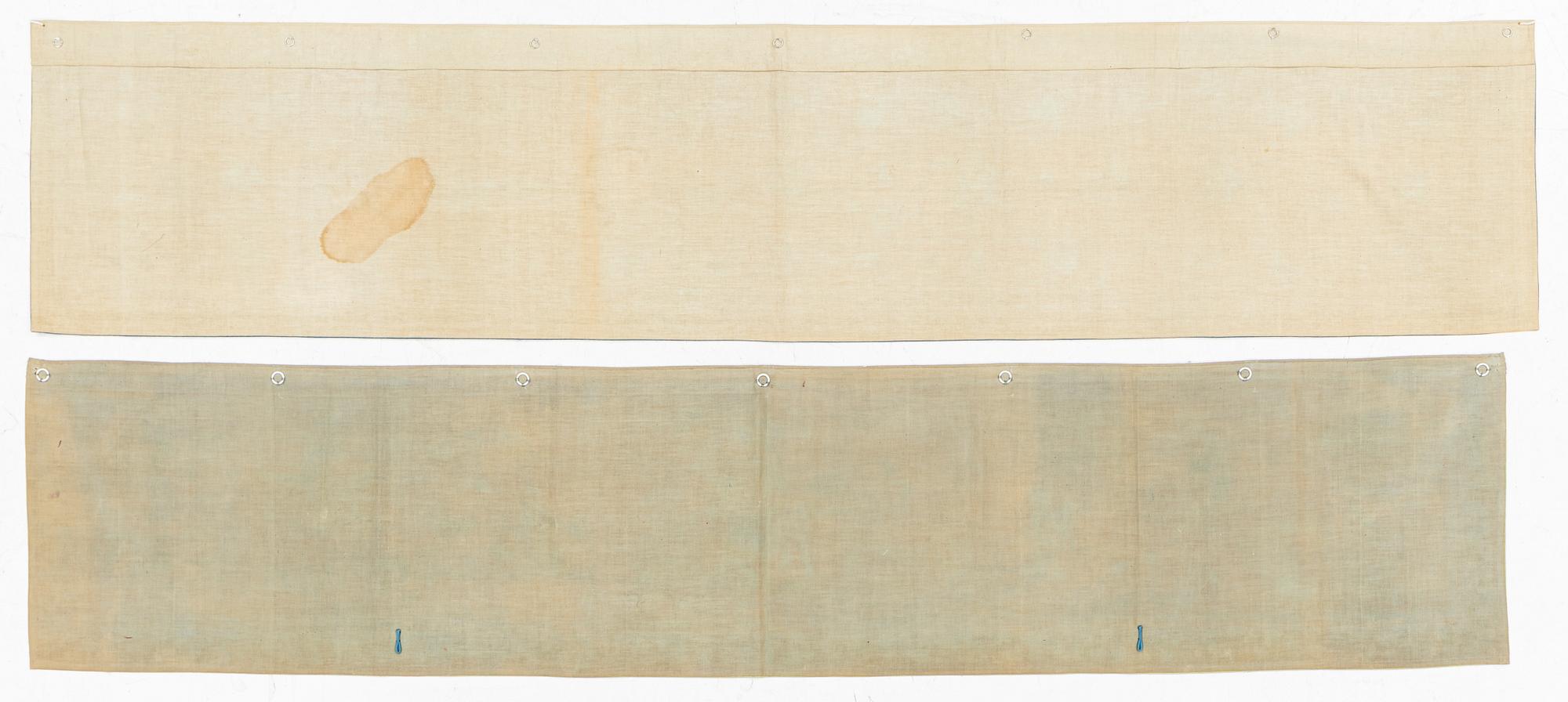 Two embroidered silk panels, Qing dynasty, circa 1900.