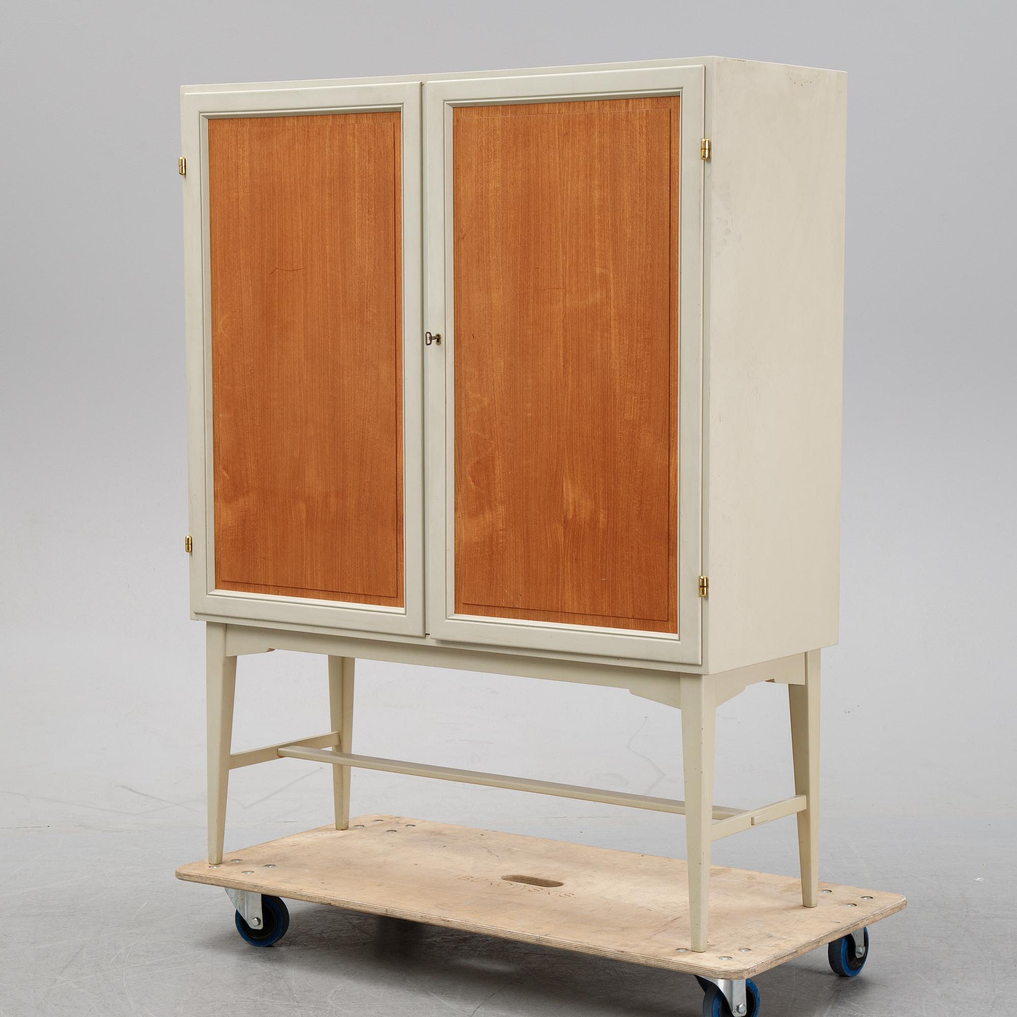 Eric Johansson a cabinet model "Ulf", Abrahamssons Möbelfabrik, Sweden, 1950's.