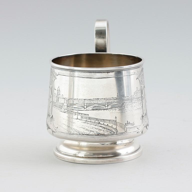 MUGG, silver, Ryssland, omkring år 1900.