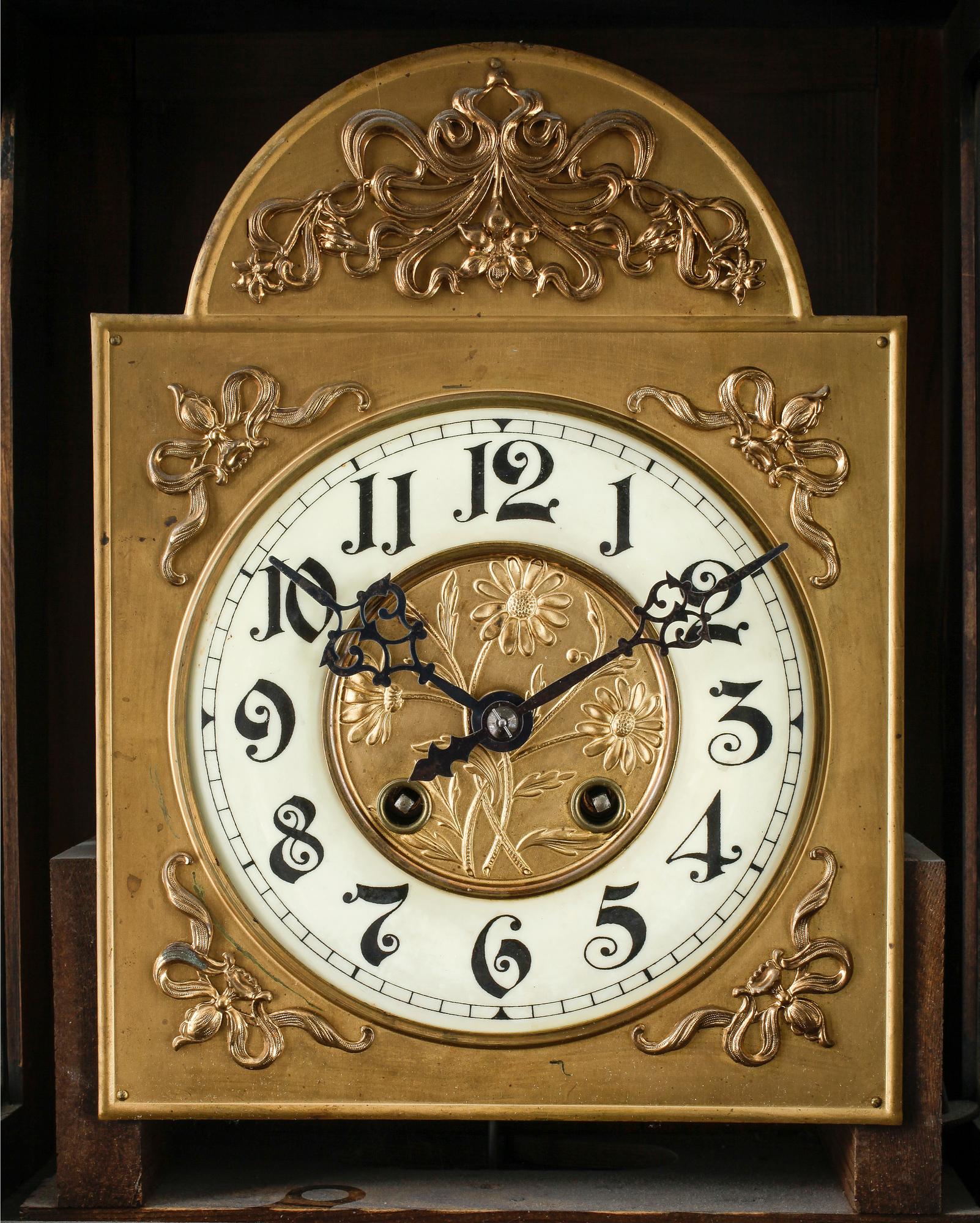 VÄGGPENDYL, nyrenässans, 1800-talets slut.