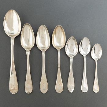 A silver cutlery, including 'Svensk Spets' and 'Svensk Rund', incl. GAB, CG Hallberg, 19/20th century (89 pc), 3171g.