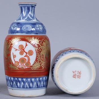 PARTI PORSLIN, 9 delar, Kina o Japan. 1800-/1900-tal.