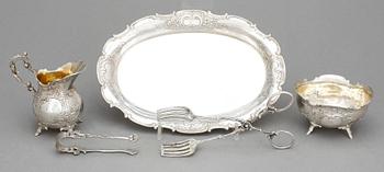 KAFFESERVISDELAR, 5 st, rokokostil, silver, importstämplat, 1900-tal, tot vikt, 356 gram.