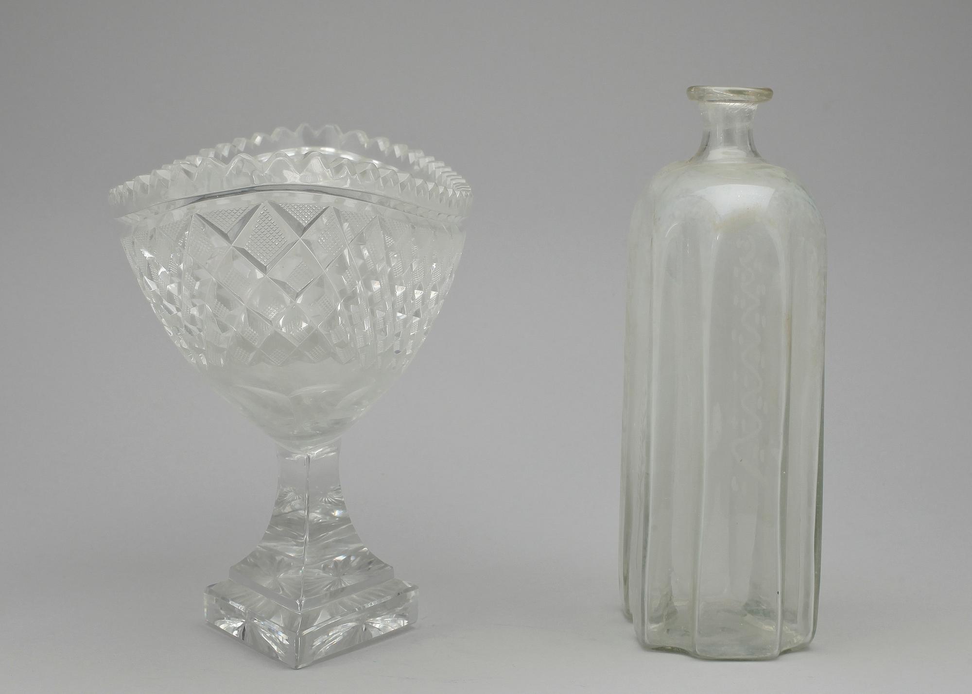 FLASKA samt SKÅL, kristall och glas, 1800/1900-tal.