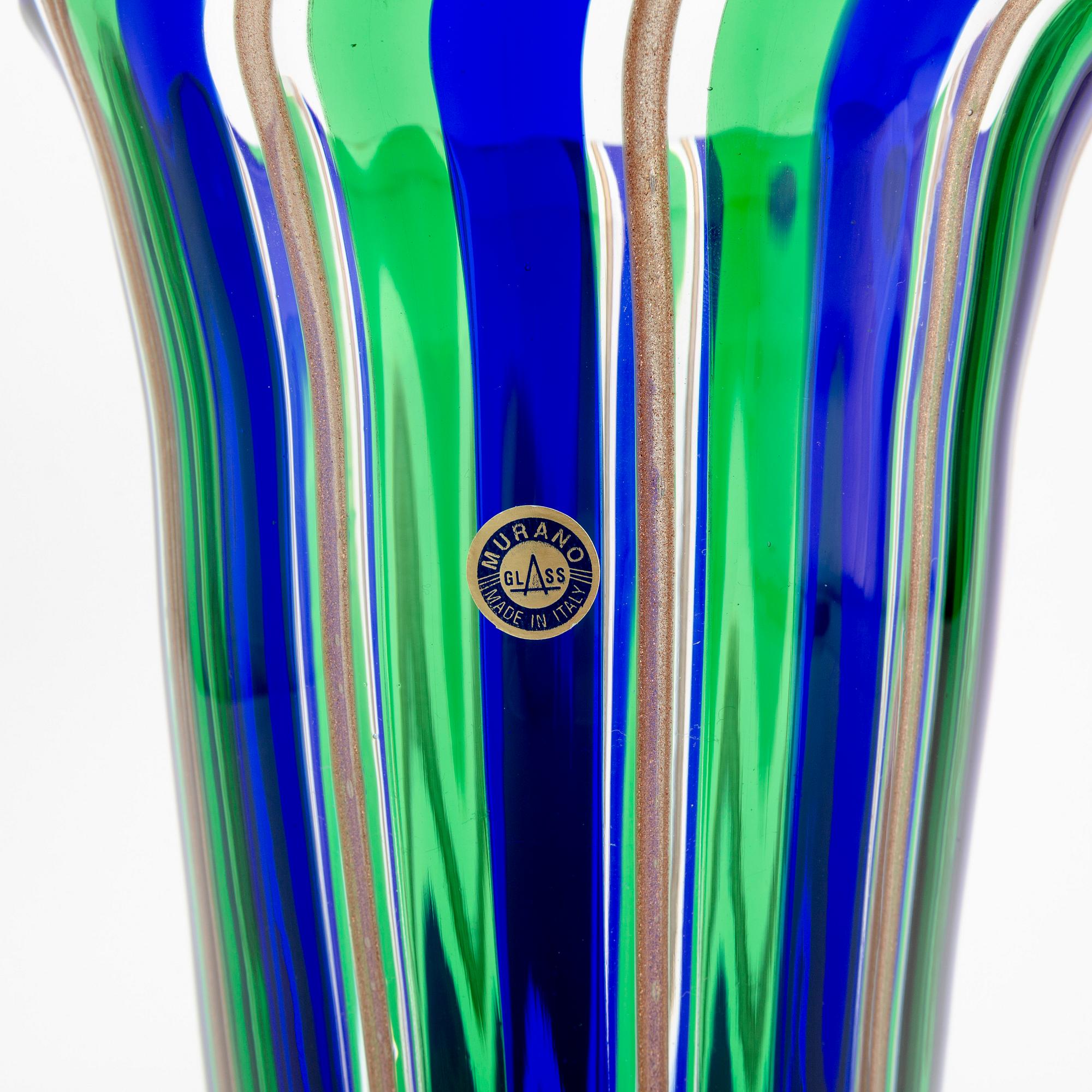 A late 20th century Murano glass vase.