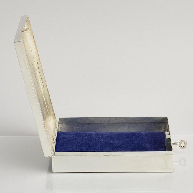 Wiwen Nilsson, a sterling silver jewellery box, 1945, Lund, Sweden.