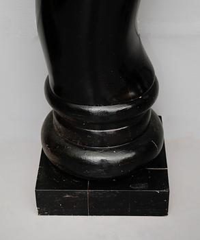 KOLONNER, 4 st, renässansstil, 1900-talets första hälft.