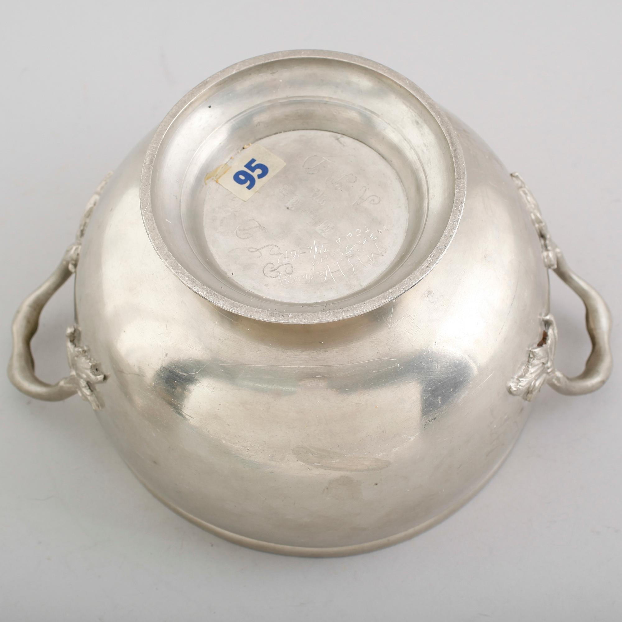 TERRIN med lock, tenn, Johan Albin Gellerstedt, Härnösand 1842.