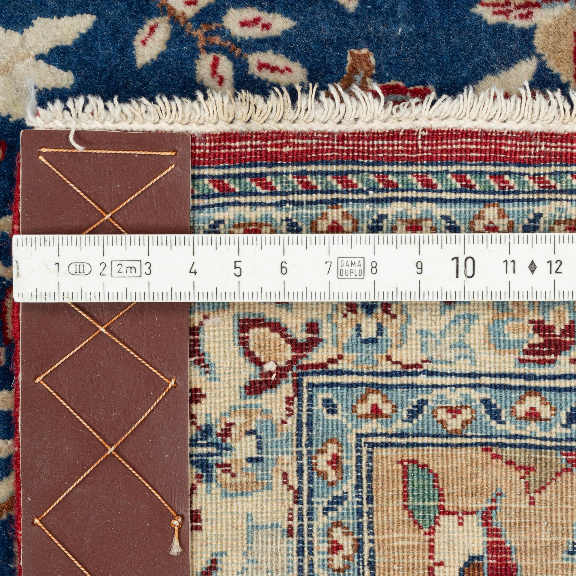 Carpet, Nain tushesk, 160 x 110 cm.