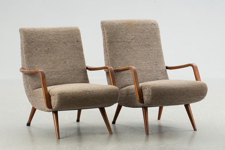 FÅTÖLJER, 2 st, 1900-talets andra hälft.