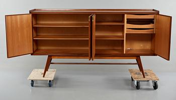 SIDEBOARD, 1950/1960-tal.