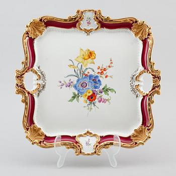 BRICKA, porslin, Meissen, 1900-talets mitt.