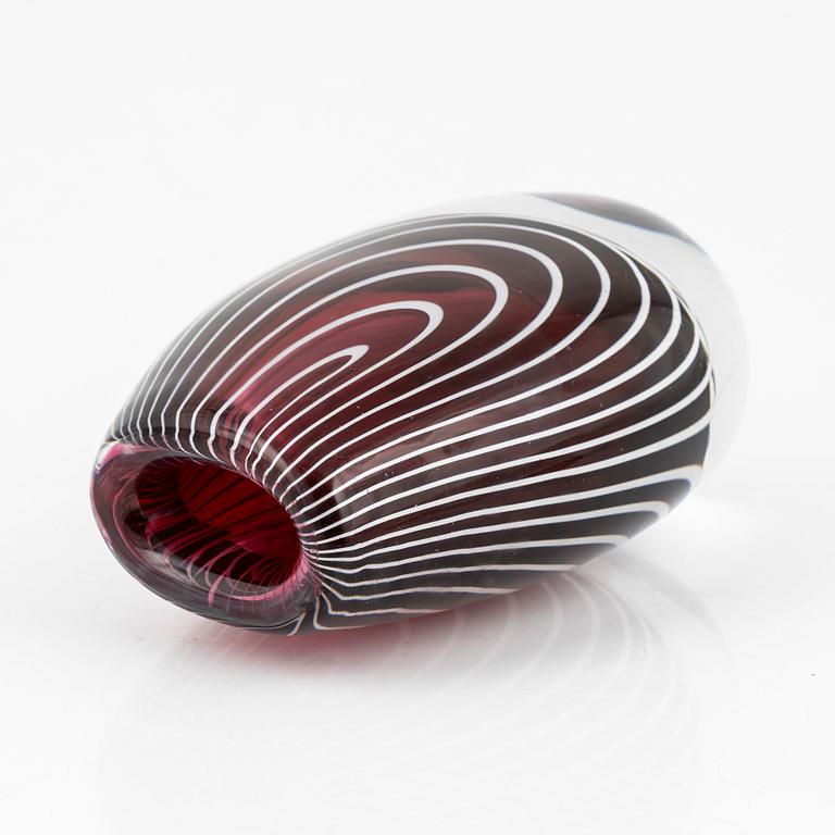 Vicke Lindstrand, vas, glas, Kosta.