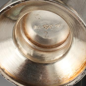 PARTI SILVER, 18 delar, 1800-tal samt 1900-tal, total vikt ca 665 gram.