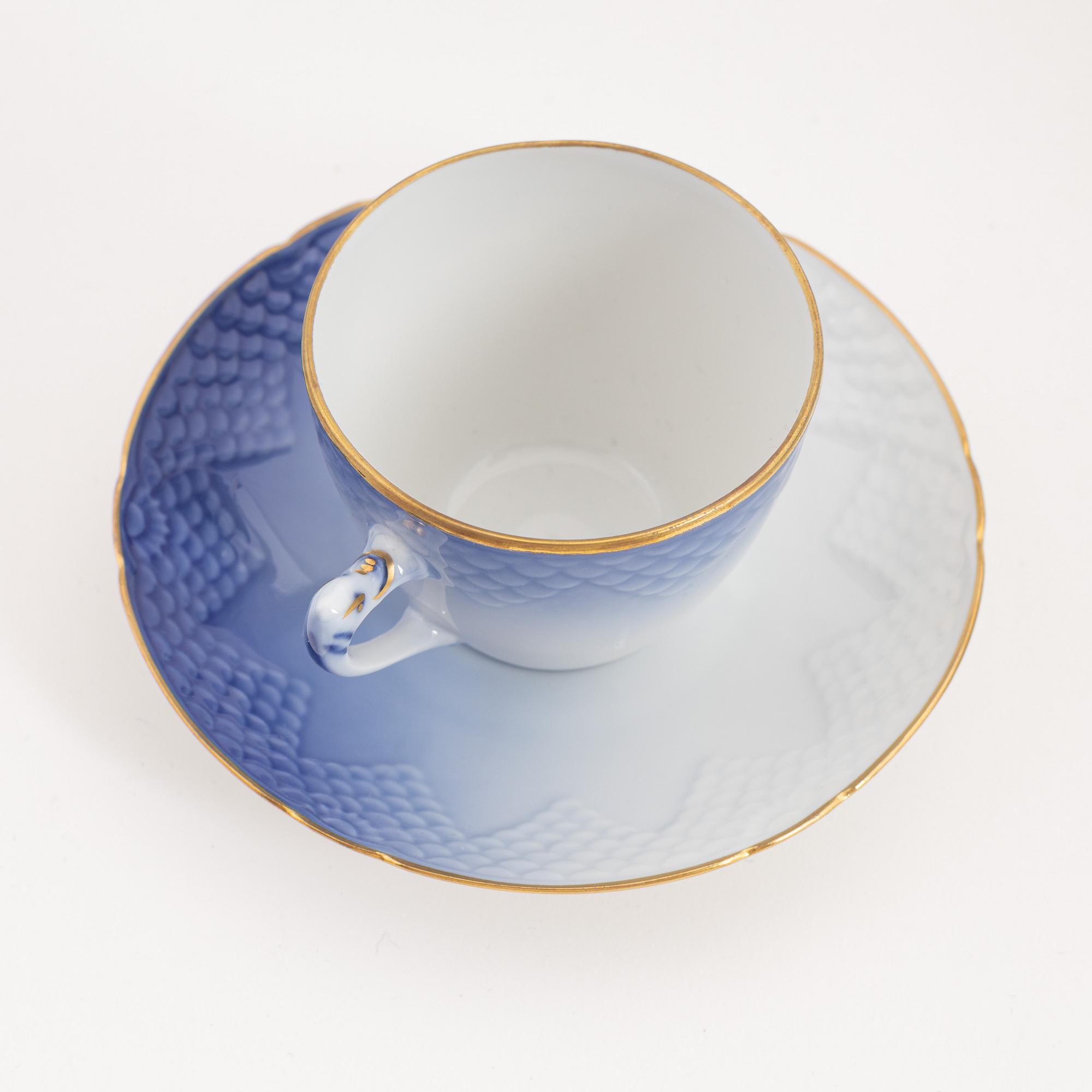 Royal Copenhagen/Bing & Grøndahl, mat- och kaffeservis, 196 delar, porslin "Måsen".