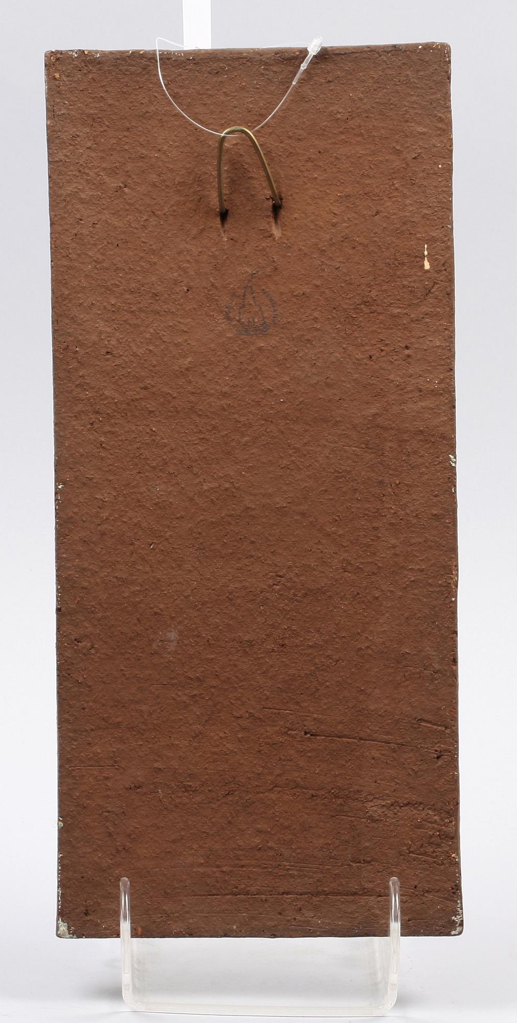 VÄGGRELIEF. Stengods. Danmark.