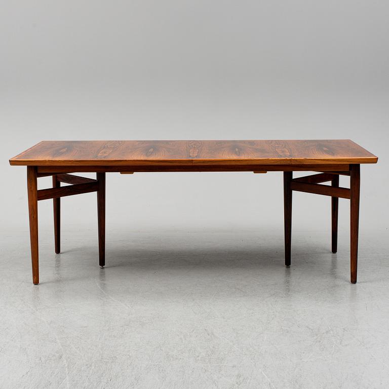 ARNE VODDER, a rosewood veneered dining table from Sibast, Denmark, 1950's/60's.