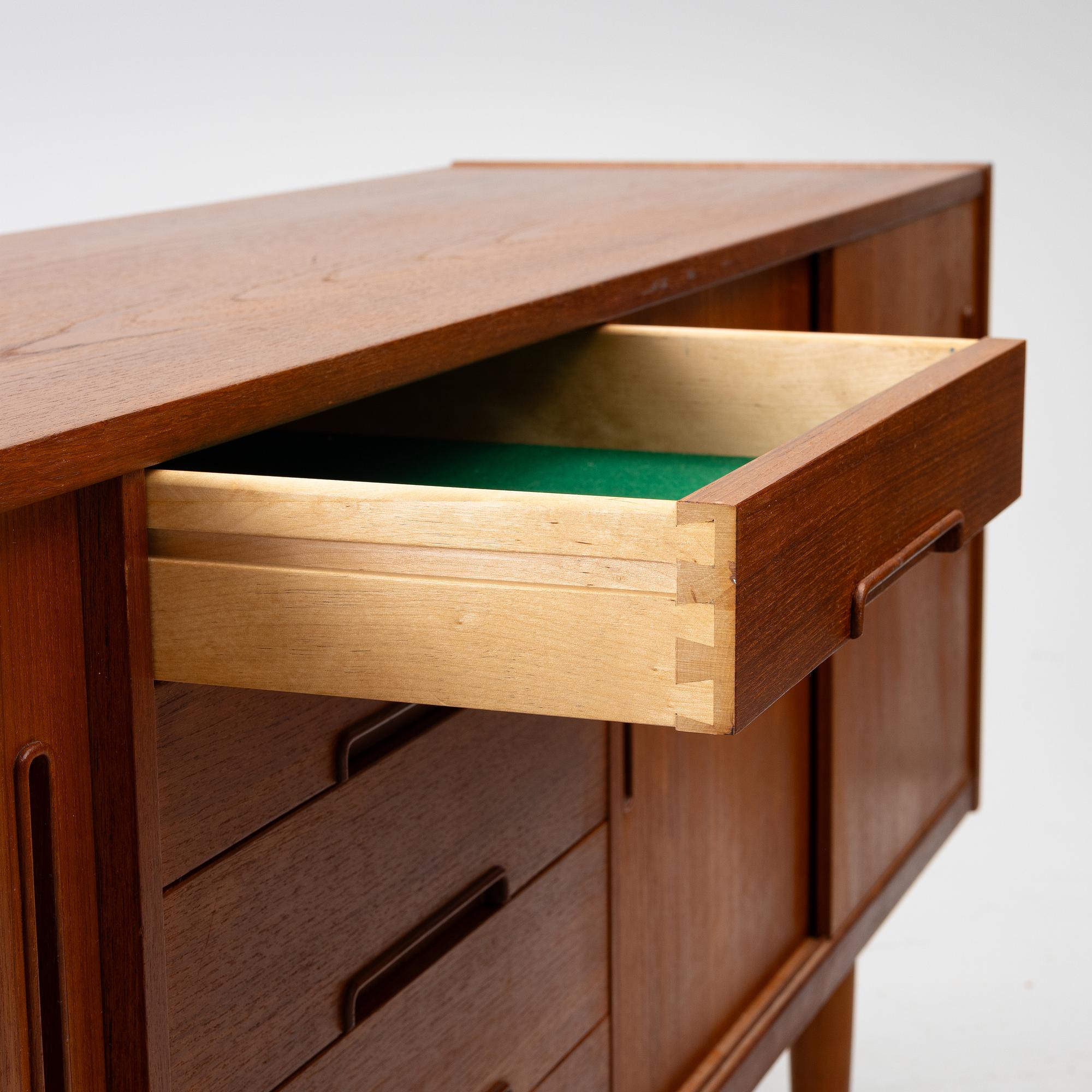 Nils Jonsson, sideboard, "Gigant", Troeds, 1950s-60s.