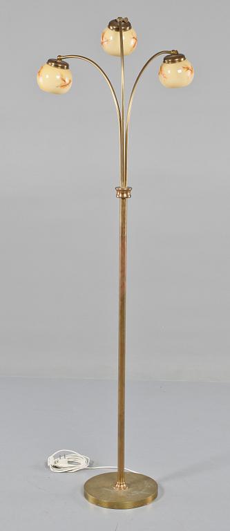 GOLVLAMPA, 1900-talets första hälft.