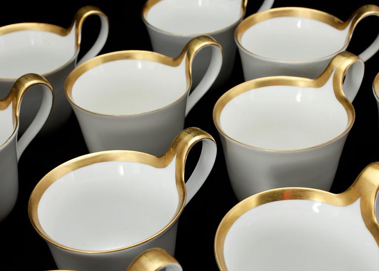 KAFFEKOPPAR MED FAT, 21+6 delar porslin, "Golden Sun", Sigvard Bernadotte, Bing & Gröndal. Danmark, 1900-tal.