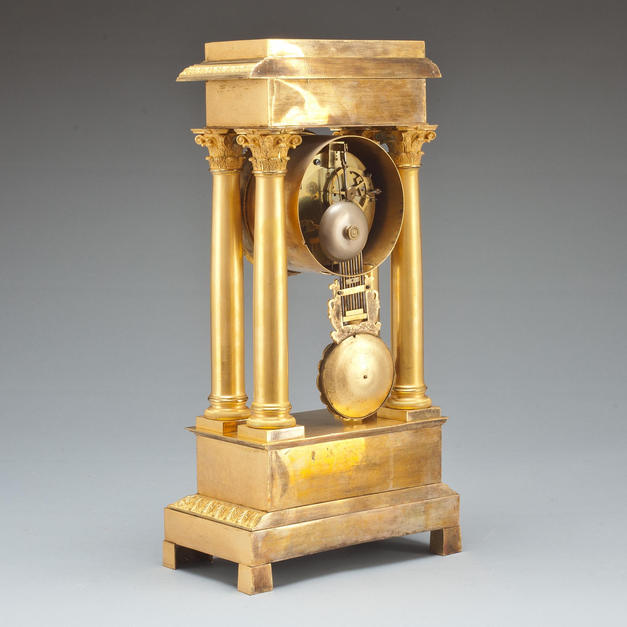 BORDSPENDYL, senempire, 1800-talets mitt.