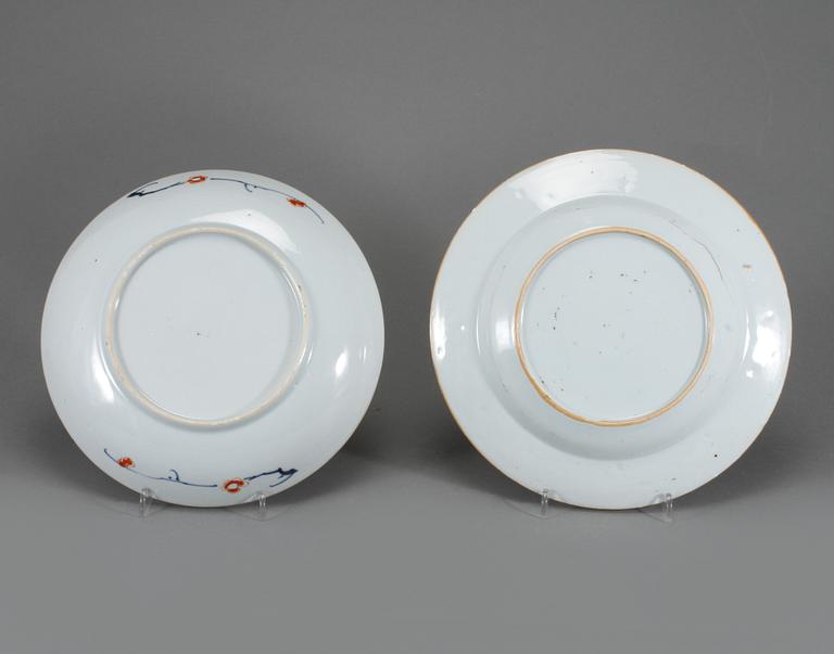 SKÅLFAT SAMT FAT, porslin, Kina, 1700-tal.