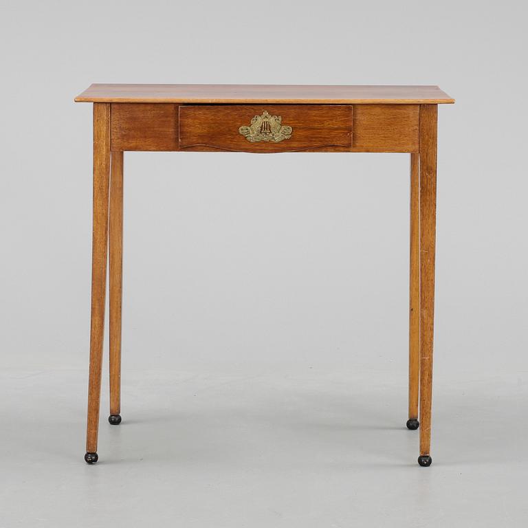 SYBORD, sengustavianskt/empire, 1800-talets första kvartal.