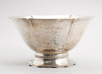 SKÅL, silver, K Andersson, Stockholm 1926. Vikt 300 gram.