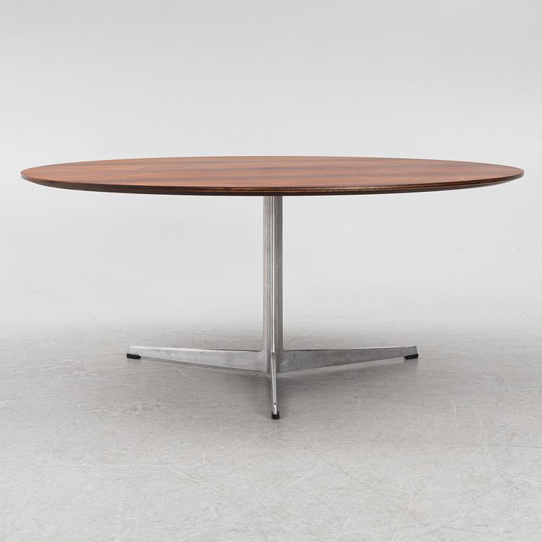 Arne Jacobsen, coffee table, Model No. 0565, 1950s-60s, Fritz Hansen.