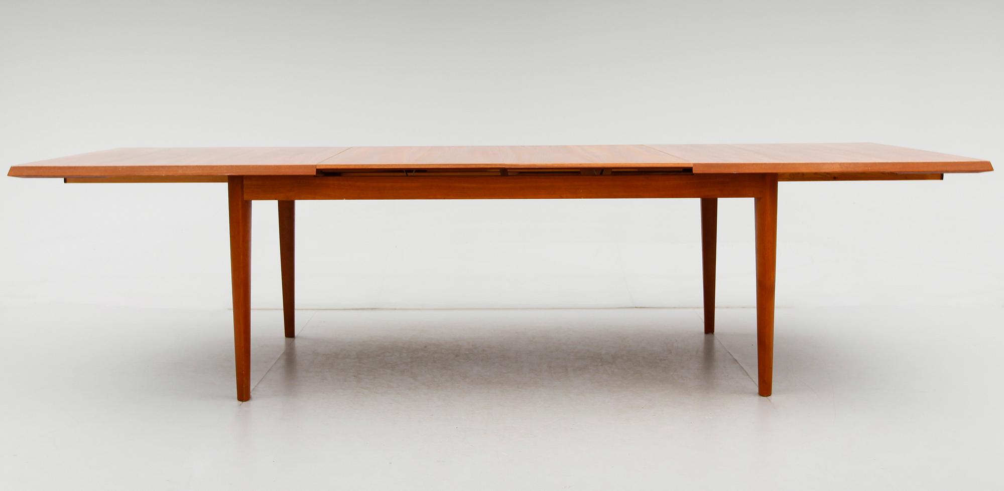 BORD, Fritz Hansen, Danmark, 1900-talets första hälft.