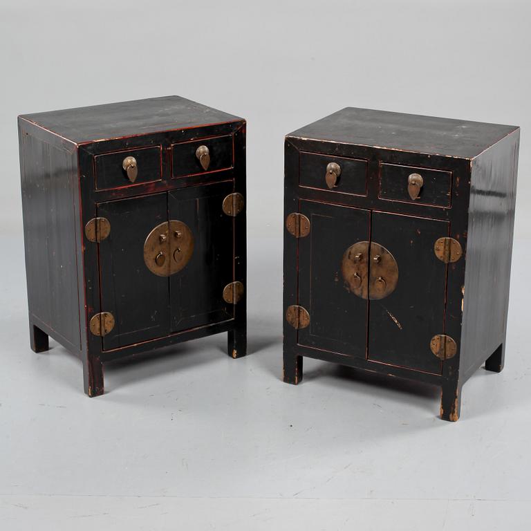 SKÅP, ett par, orientalisk, omkring sekelskiftet 1900.