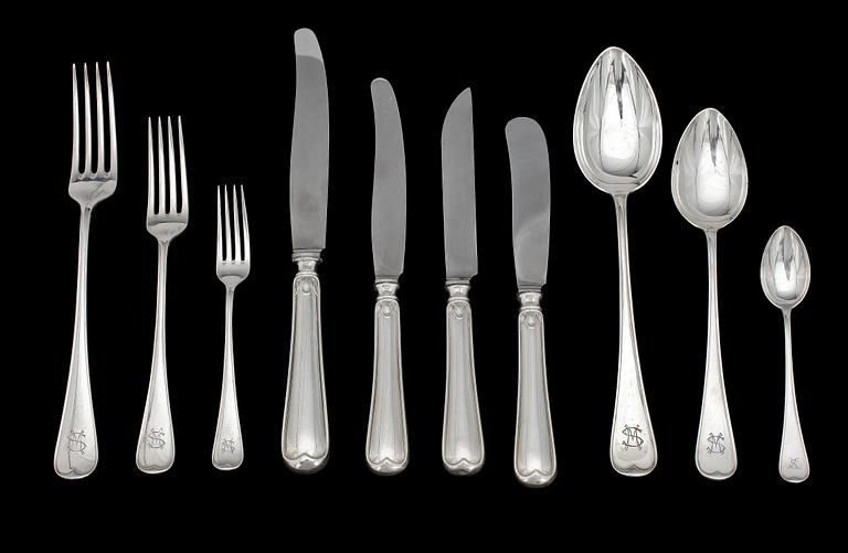 BESTICKUPPSÄTTNING, 105 delar, silver, C G Hallberg, Stockholm, 1930-40-tal. Tot vikt ca 4932 g.