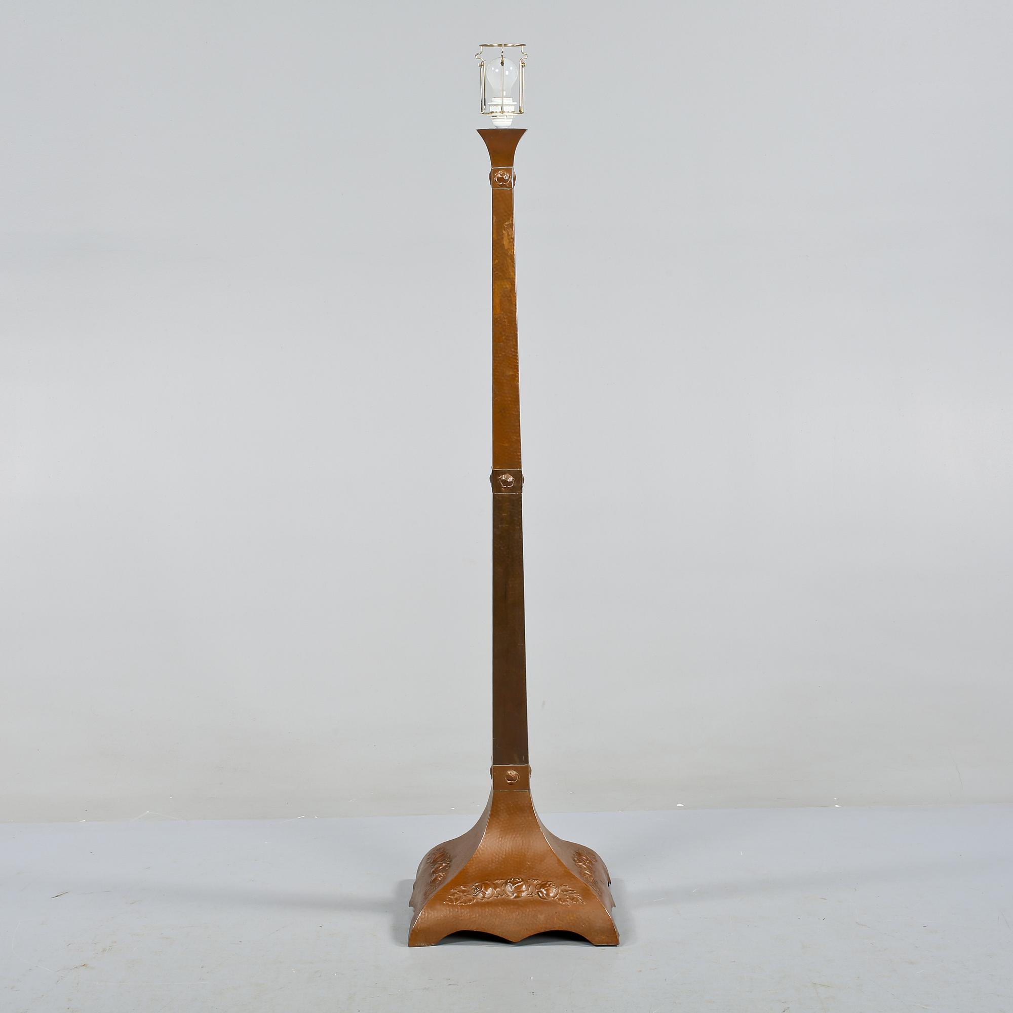 GOLVLAMPA, jugendstil, 1900-tal.