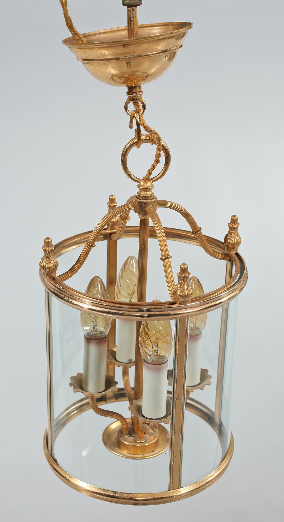 TAKLYKTA, Sciolari, omkring 1900-talets mitt. Höjd 56 cm.